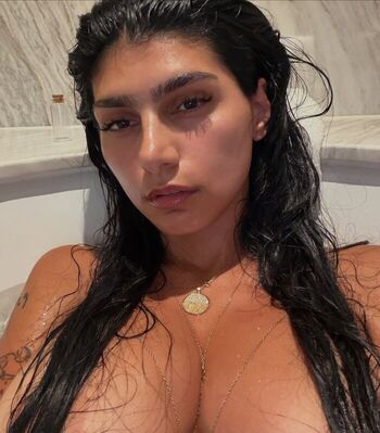 Full leaked Mia khalifa  page private onlyfans photo