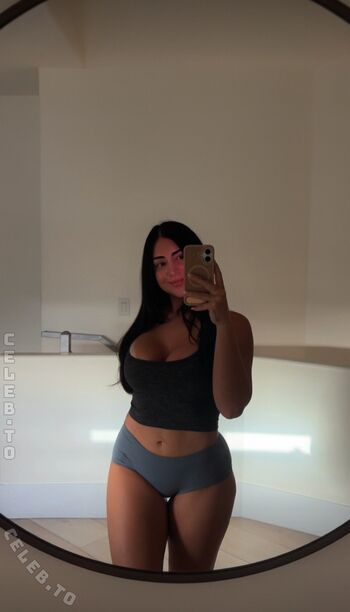 Mia Monroe