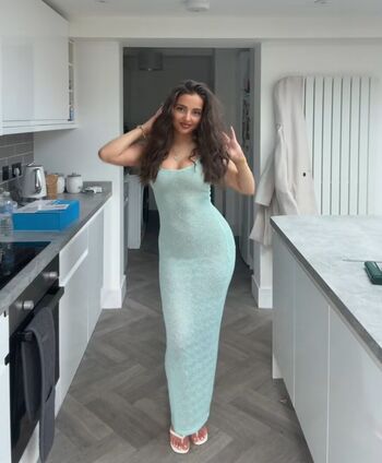 Full leaked Mia pollock private onlyfans photo