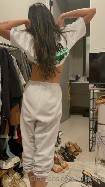Full leaked Miakfree private onlyfans photo