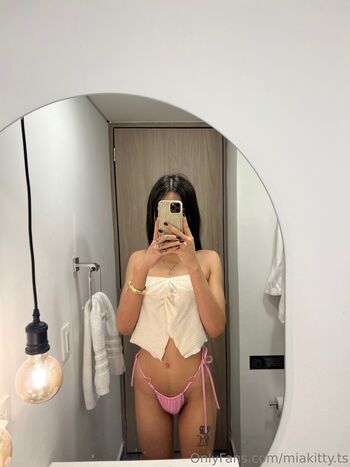 Full leaked Miakitty ts private onlyfans photo