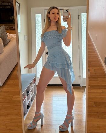 Full leaked Michelle alter page private onlyfans photo