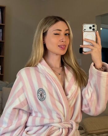 Full leaked Michelle alter page private onlyfans photo