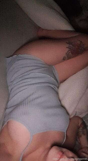 Full leaked Midgetgem page private onlyfans photo