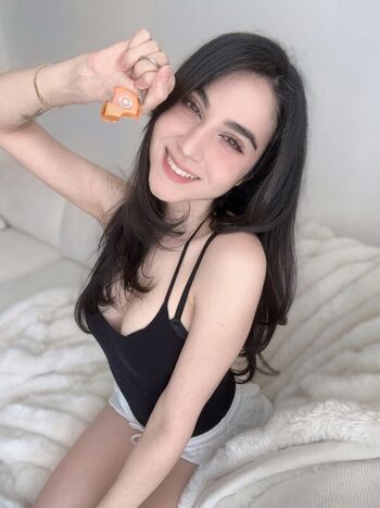 Full leaked Midna  page private onlyfans photo