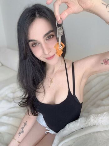 Full leaked Midna  page private onlyfans photo