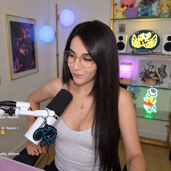 Full leaked Midna private onlyfans photo