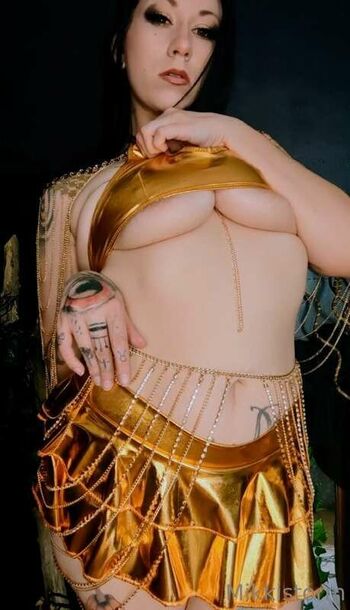 Full leaked Mikkistorm page private onlyfans photo