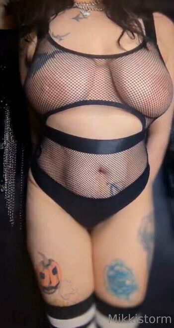 Full leaked Mikkistorm page private onlyfans photo