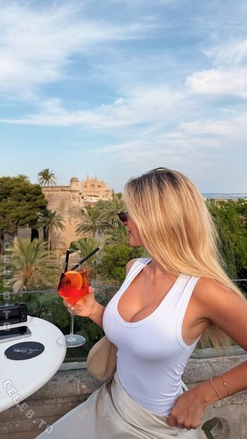 Full leaked Mimi rasch page private onlyfans photo
