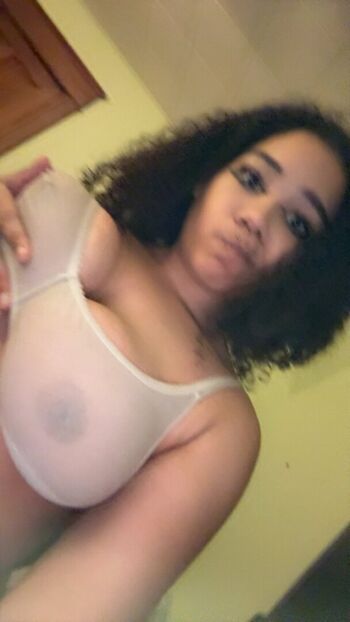 Full leaked Minaaishungry private onlyfans photo
