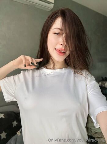 Full leaked Miraclee private onlyfans photo