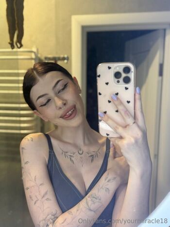 Full leaked Miraclee private onlyfans photo