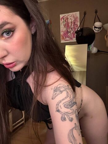 Full leaked Mirkotiki private onlyfans photo
