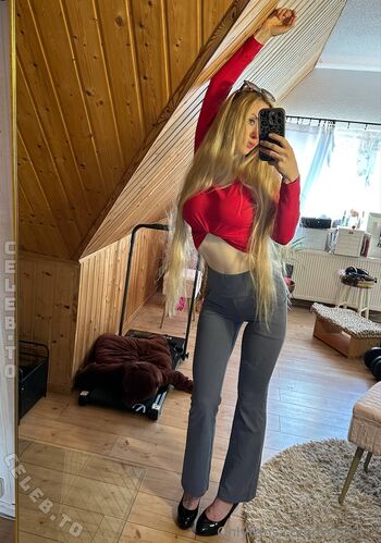 Full leaked Miss eli private onlyfans photo