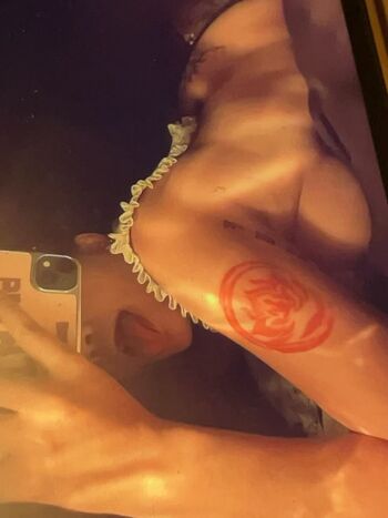 Full leaked Mncs mumi private onlyfans photo