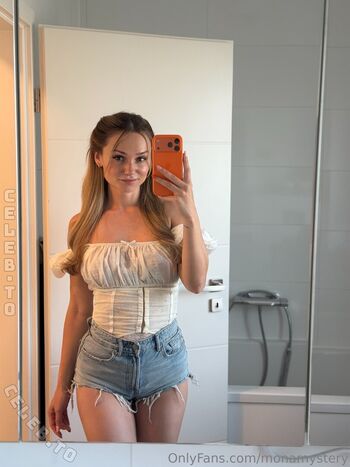 Full leaked Monamystery page private onlyfans photo