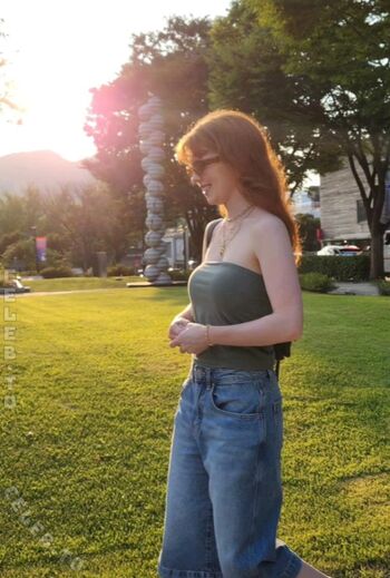 Full leaked Monominji private onlyfans photo