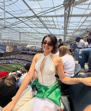 Full leaked Mooneh private onlyfans photo