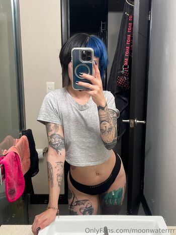 Full leaked Moonwater private onlyfans photo