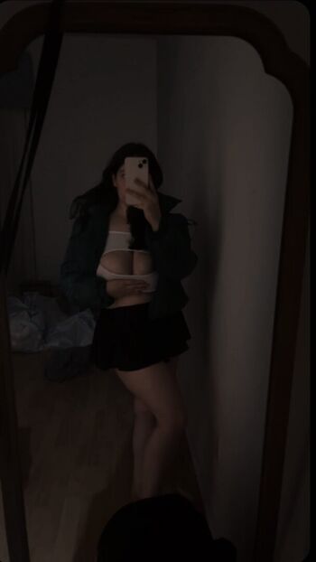 Full leaked Mor nissan private onlyfans photo