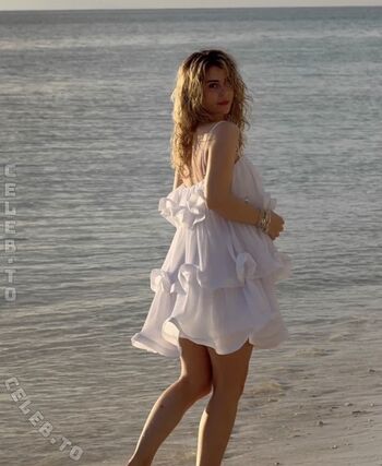 Full leaked Mrs bella page private onlyfans photo