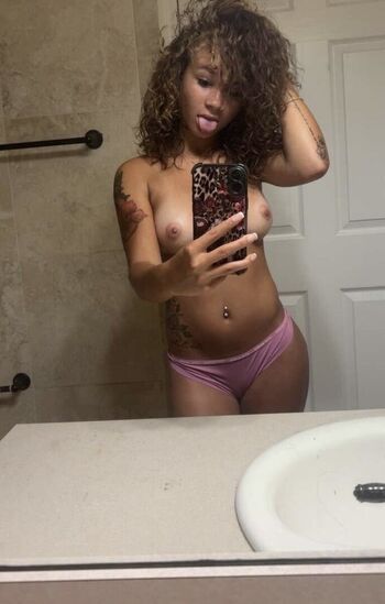 Full leaked Ms riss private onlyfans photo