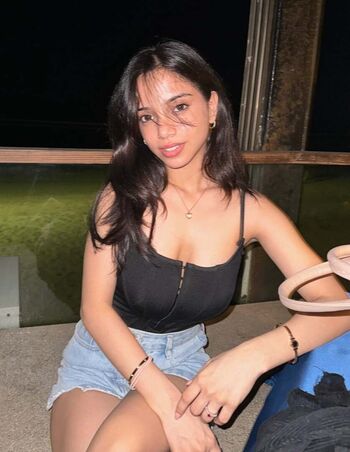 Full leaked Muskan karia page private onlyfans photo