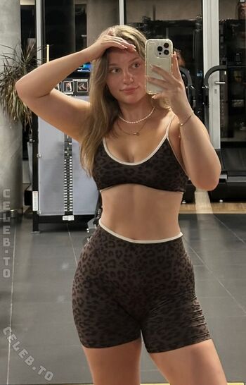 Full leaked Mxchxllx s private onlyfans photo