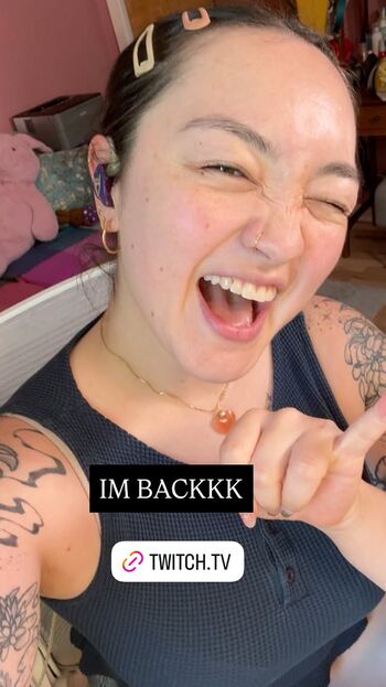 Full leaked Mxmtoon private onlyfans photo
