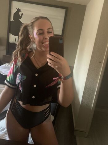 Full leaked Myrandaaa private onlyfans photo