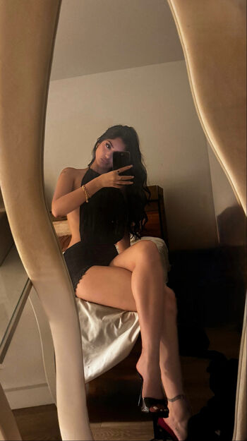 Full leaked Naaz torbati page private onlyfans photo