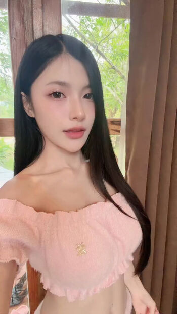 Full leaked Nantaphak khampitoon page private onlyfans photo