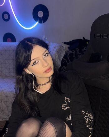 Full leaked Nastixx x page private onlyfans photo