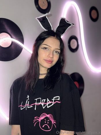 Full leaked Nastixx x private onlyfans photo
