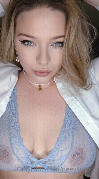 Full leaked Neevi private onlyfans photo