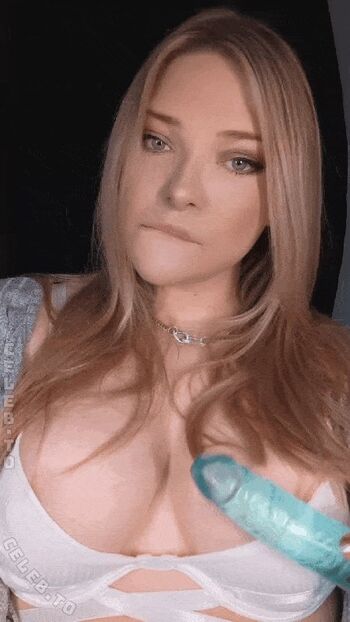 Full leaked Neeviliciouz page private onlyfans photo