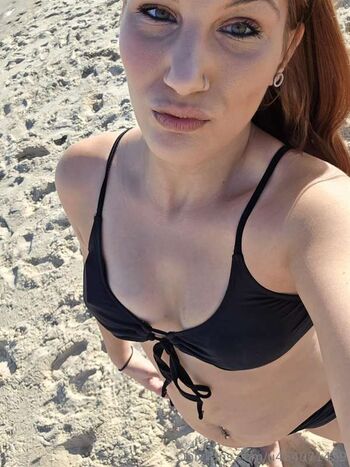 Full leaked Nennayyy private onlyfans photo