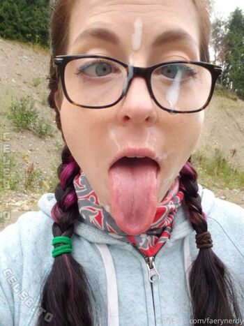 Full leaked Nerdy faery private onlyfans photo