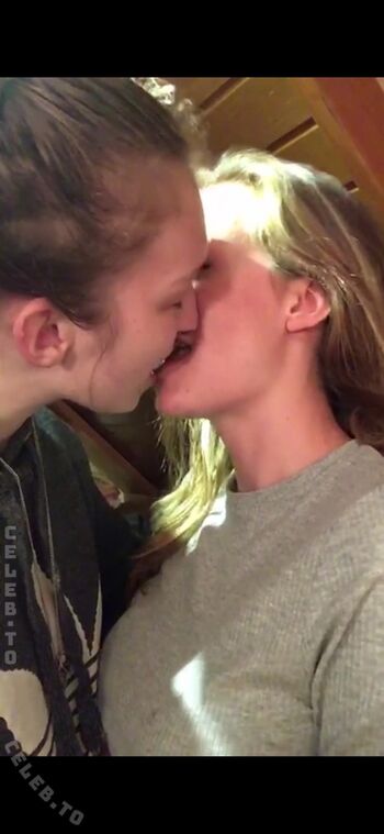 Full leaked Newmichelle private onlyfans photo