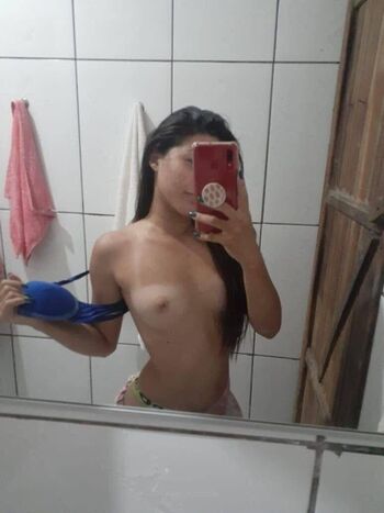 Full leaked Novinhas com peitos pequenos private onlyfans photo