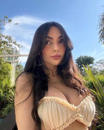 Full leaked Nyvi estephan page private onlyfans photo