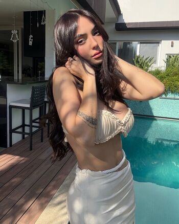 Full leaked Nyvi estephan page private onlyfans photo