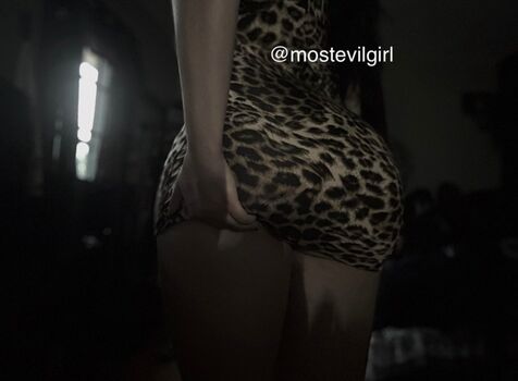 Full leaked Octoberluvr private onlyfans photo