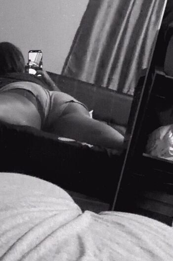 Full leaked Olioil ad private onlyfans photo