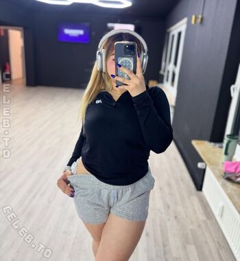 Full leaked Oriannafox page private onlyfans photo