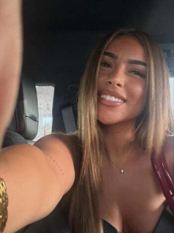 Full leaked Ovsieeee page private onlyfans photo