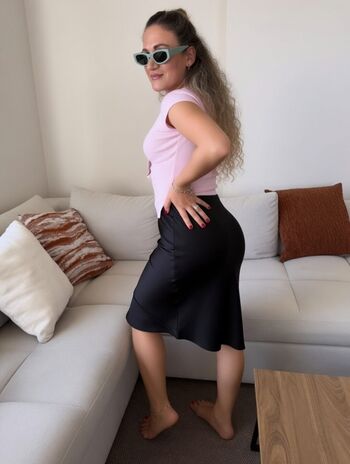 Full leaked Ozlem aksu private onlyfans photo