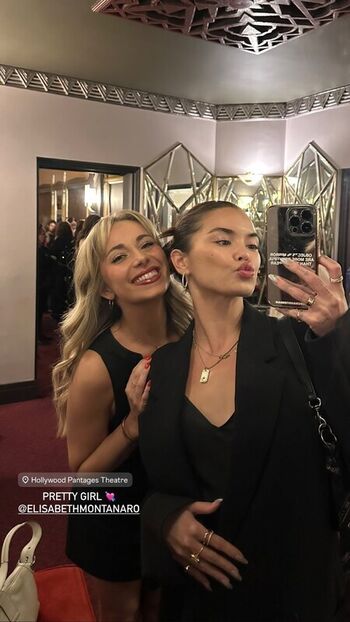 Full leaked Paris berelc page private onlyfans photo