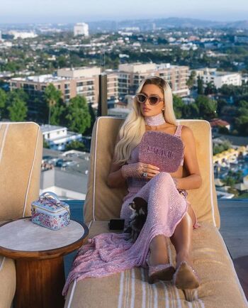 Full leaked Paris hilton page private onlyfans photo